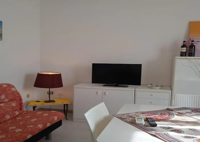 Odegos Girasole 아파트 토레 델 로소
