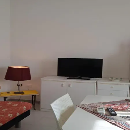 Odegos Girasole 아파트 토레 델 로소