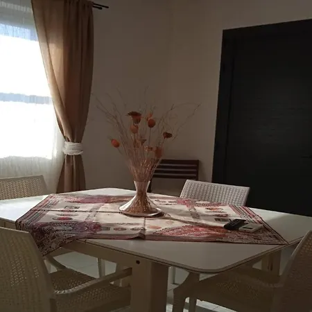 Odegos Girasole 아파트 토레 델 로소