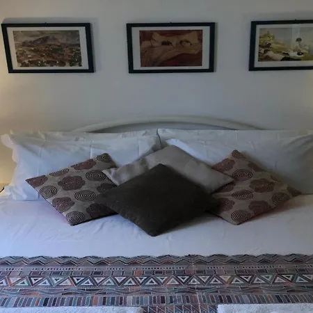 Odegos Girasole 토레 델 로소